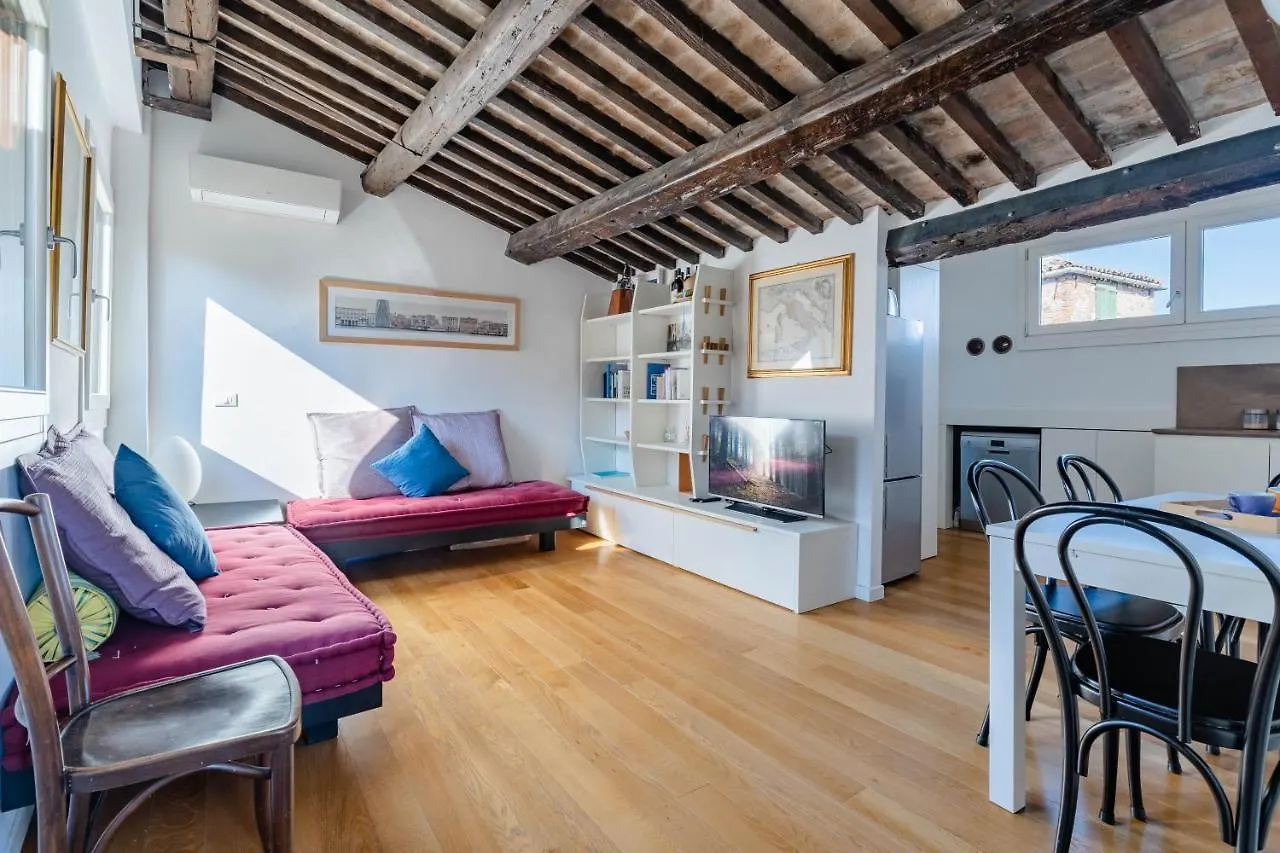 San Marco Vista Sui Tetti Veneziani Apartment 0*, Venedig
